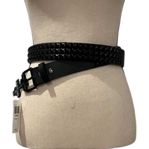 Hot Topic Accessories - Hot Topic Double Black Pyramid Belt